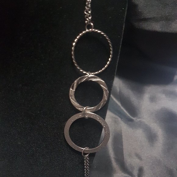 💎 3 /$20💎 Forever 21 Large Ring-link Necklace - Picture 2 of 8